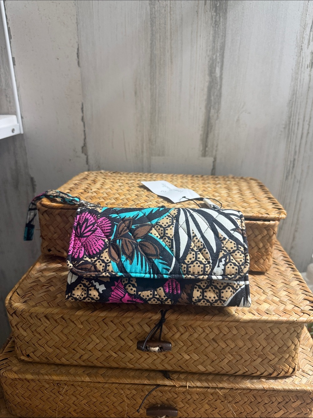 Vera Bradley Wristlet NWT